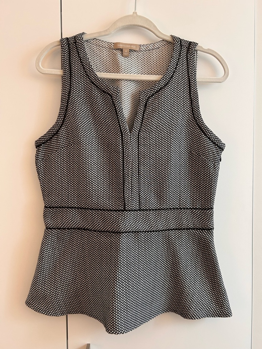 Banana Republic Black and White Sleeveless Peplum Tank